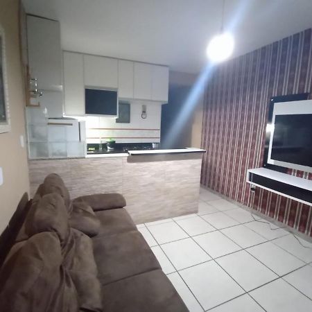 Apartamento Mobiliado 10 Minutos Da Praia Do Forte Cabo Frío Exterior foto
